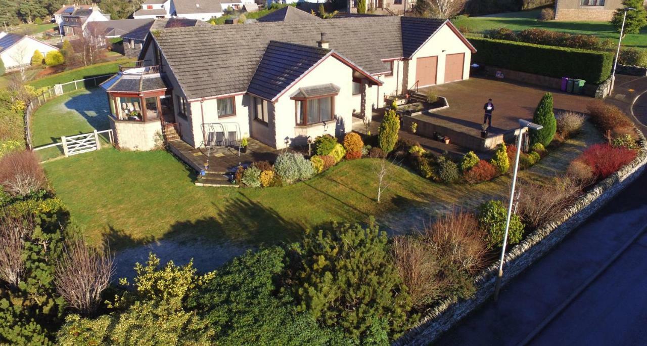 One Strathview B&B Forfar Exterior photo